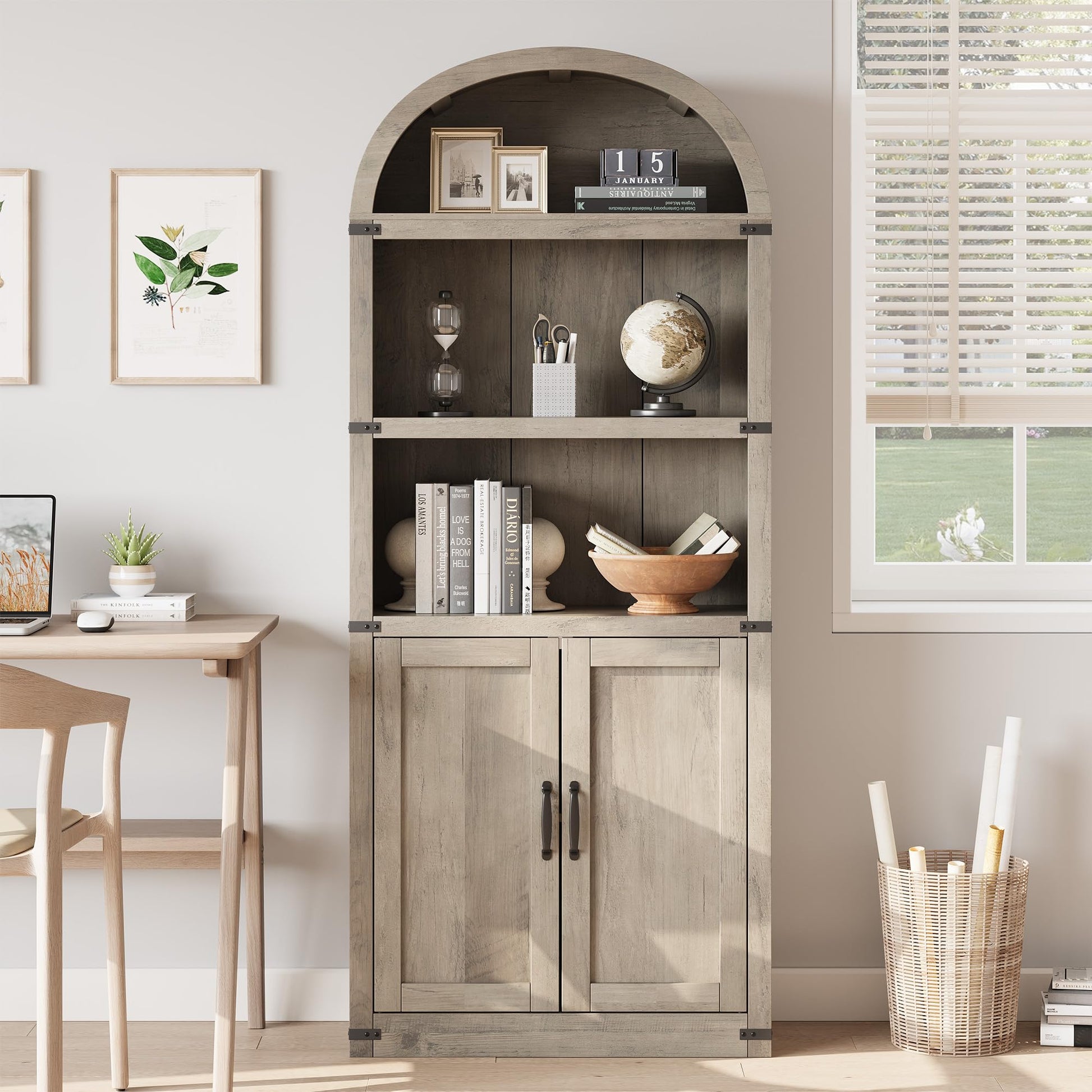 Libreria Garvee con ante, stile rustico, in legno MDF, protezioni angolari in metallo, per soggiorno e ufficio, altezza 71,65 pollici, colore naturale
