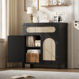 Buffet Garvee in Rattan con Ripiani Regolabili e Cassetto, MDF Nero, Boho Minimalista per Soggiorno e Cucina, 76 cm - Black