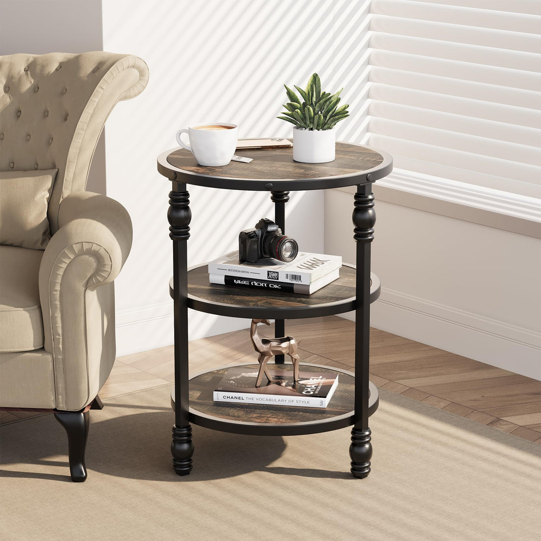 Tavolino rotondo Garvee con 3 ripiani, gambe di supporto in metallo, effetto legno MDF rustico, rovere scuro, per soggiorno e camera da letto