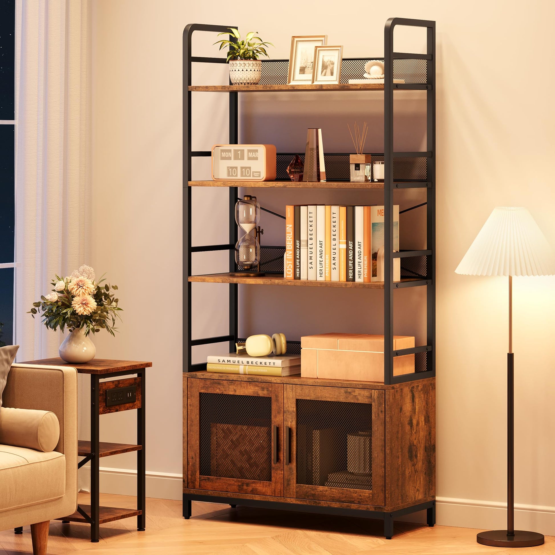 Libreria industriale Garvee con ante, 4 ripiani, struttura in metallo, legno MDF, mobiletto in rete per soggiorno e ufficio, 70,87"x31,5"x12", rustico