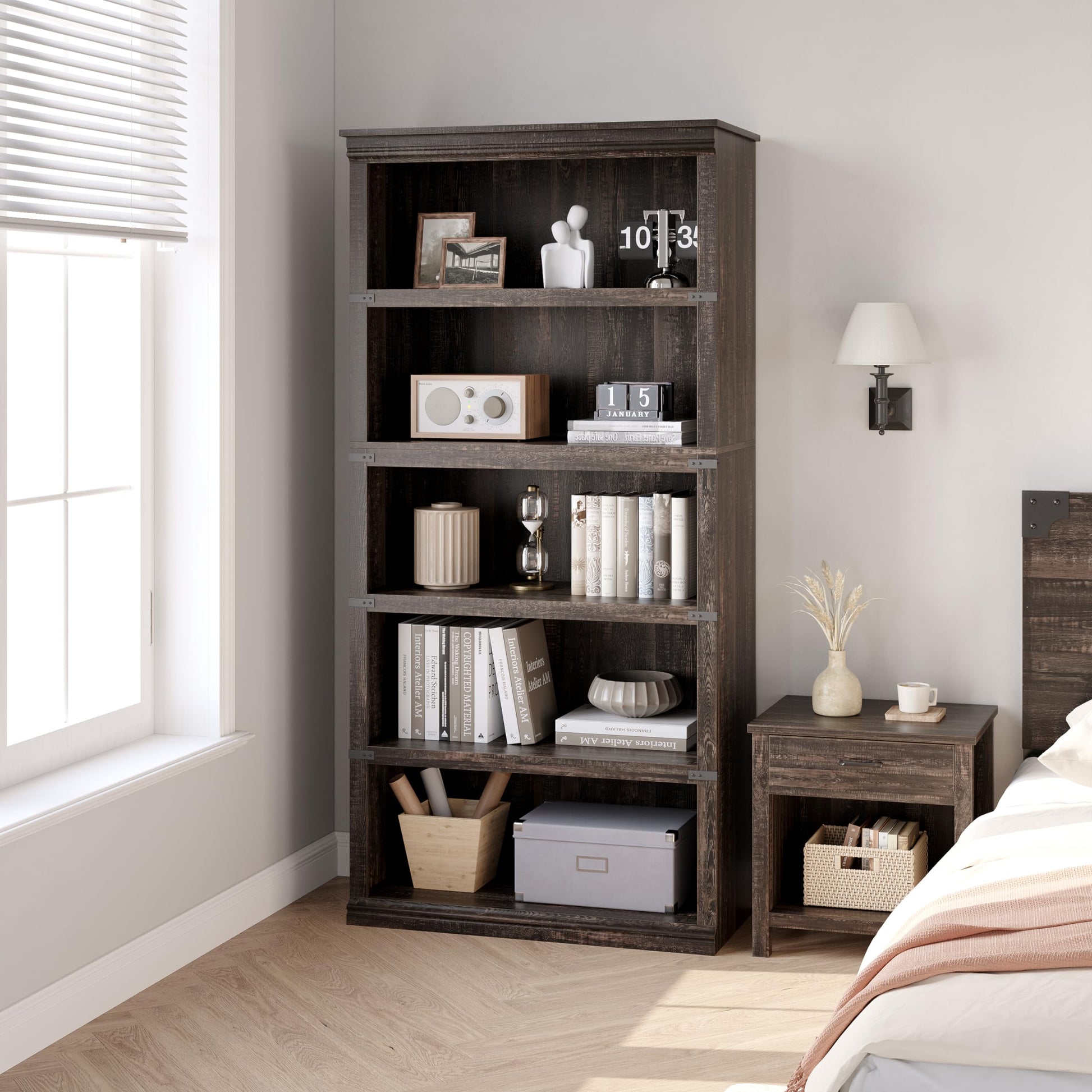 Libreria Garvee Triple Wide a 4 ripiani con robusta struttura in legno per soggiorno, 67,4" H x 31,5" W x 12,8" D, legno di ciliegio