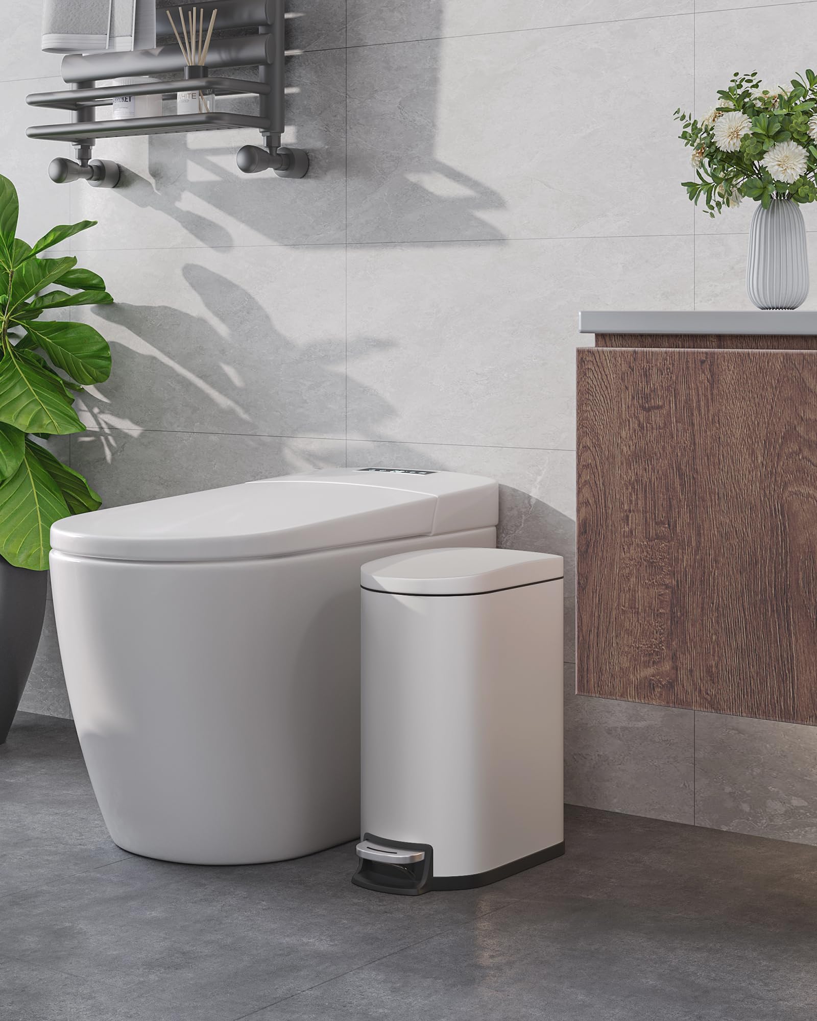 Garvee Bidone Per Rifiuti Bagno 2,6 Galloni Acciaio Inox Bianco, Pedale Resistente, Design Salvaspazio