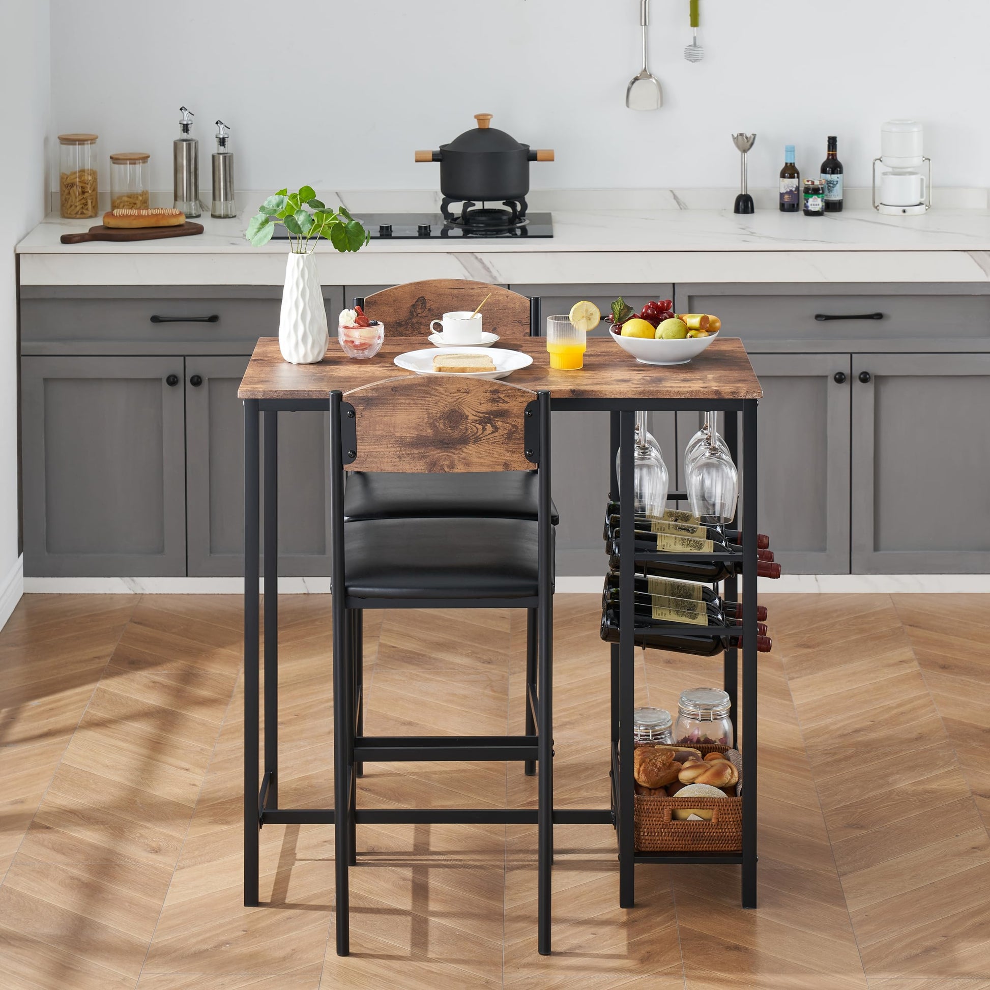 Set tavolo da bar Garvee per 2 persone con poggiapiedi, sedie imbottite, legno robusto e metallo, marrone rustico, per cucine e bar