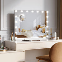 Specchio per il trucco Garvee Hollywood 80 x 60 cm con 17 luci LED e touch, bianco, per trucco professionale