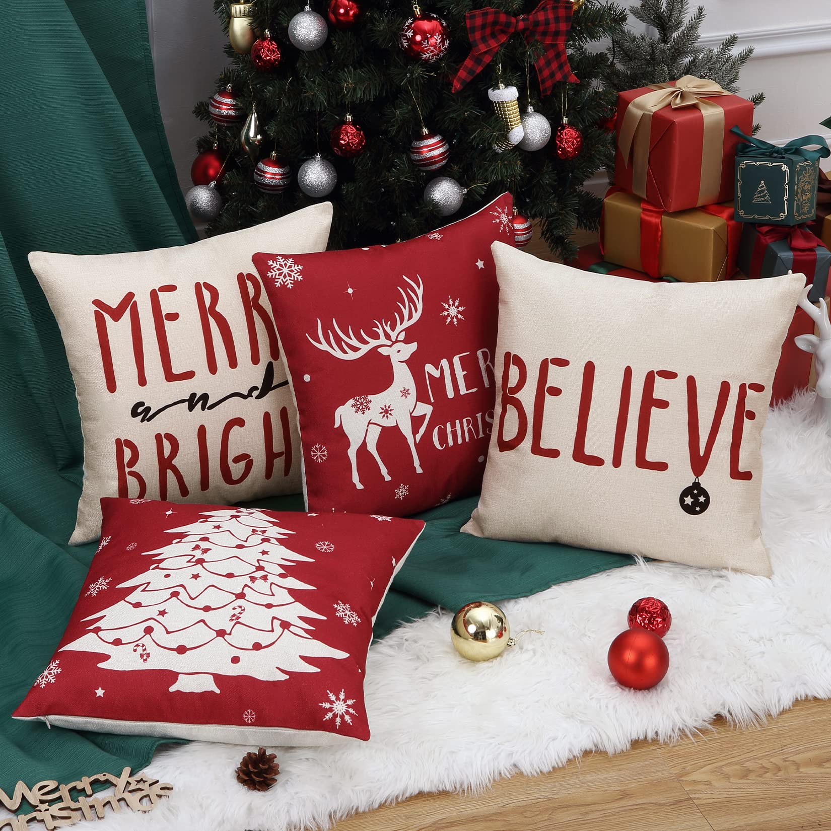 Federe natalizie GARVEE 45x45 cm, set da 4 pezzi, motivo fiocchi di neve rossi e cervi, in cotone, per la casa e le feste