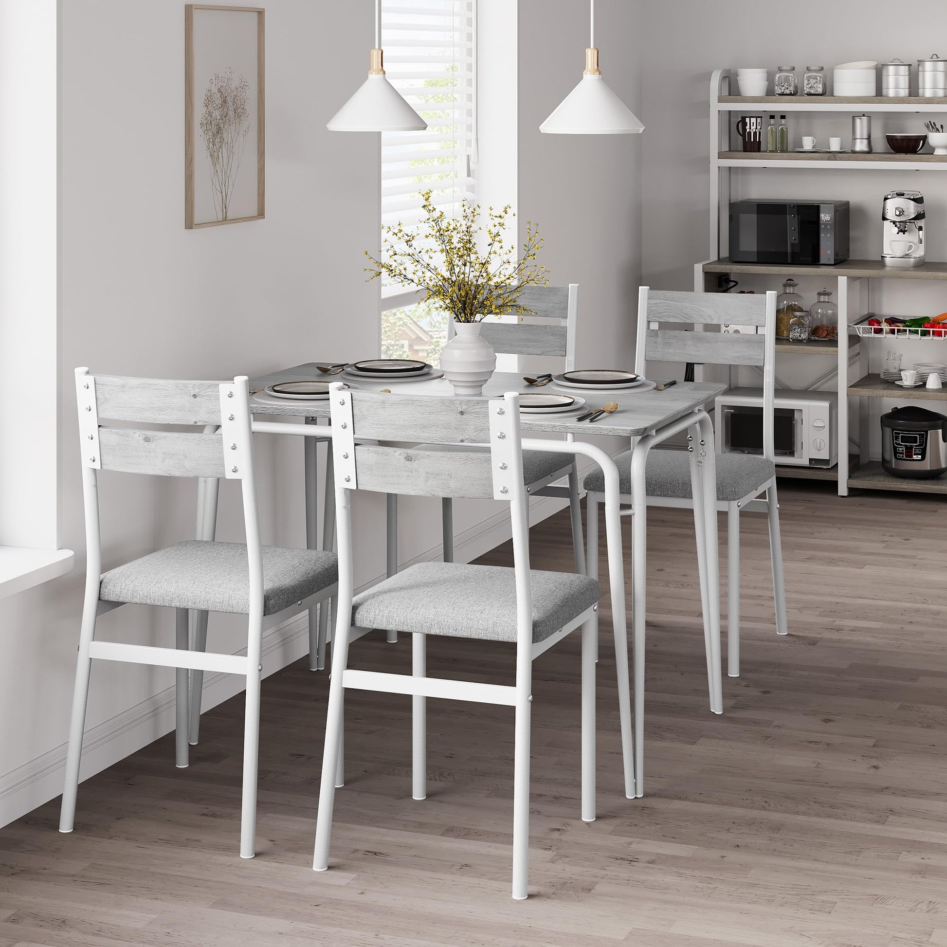Set da pranzo Garvee per 4 persone, tavolo quadrato con 4 sedie imbottite, MDF e metallo, salvaspazio e stabile, per stanze e cucine piccole