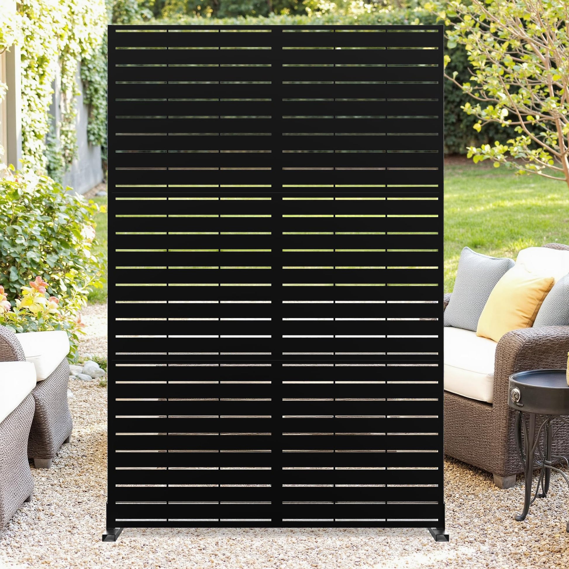 Garvee Metal Privacy Screen 72"x47" Robusta struttura in acciaio verniciato a polvere per giardino, terrazza e balcone, colore grigio