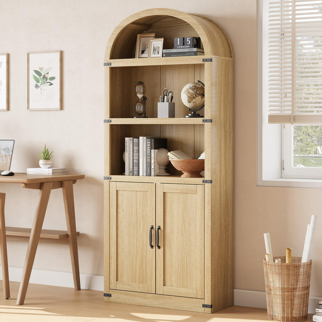 Libreria Garvee con ante, 71,65 pollici, stile fattoria, legno MDF, protezioni angolari in metallo, soggiorno e ufficio, colori legno naturale