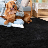 Tappeto Garvee Fluffy da 4 cm in morbido poliestere nero per soggiorno e cameretta dei bambini, extra morbido e antiscivolo