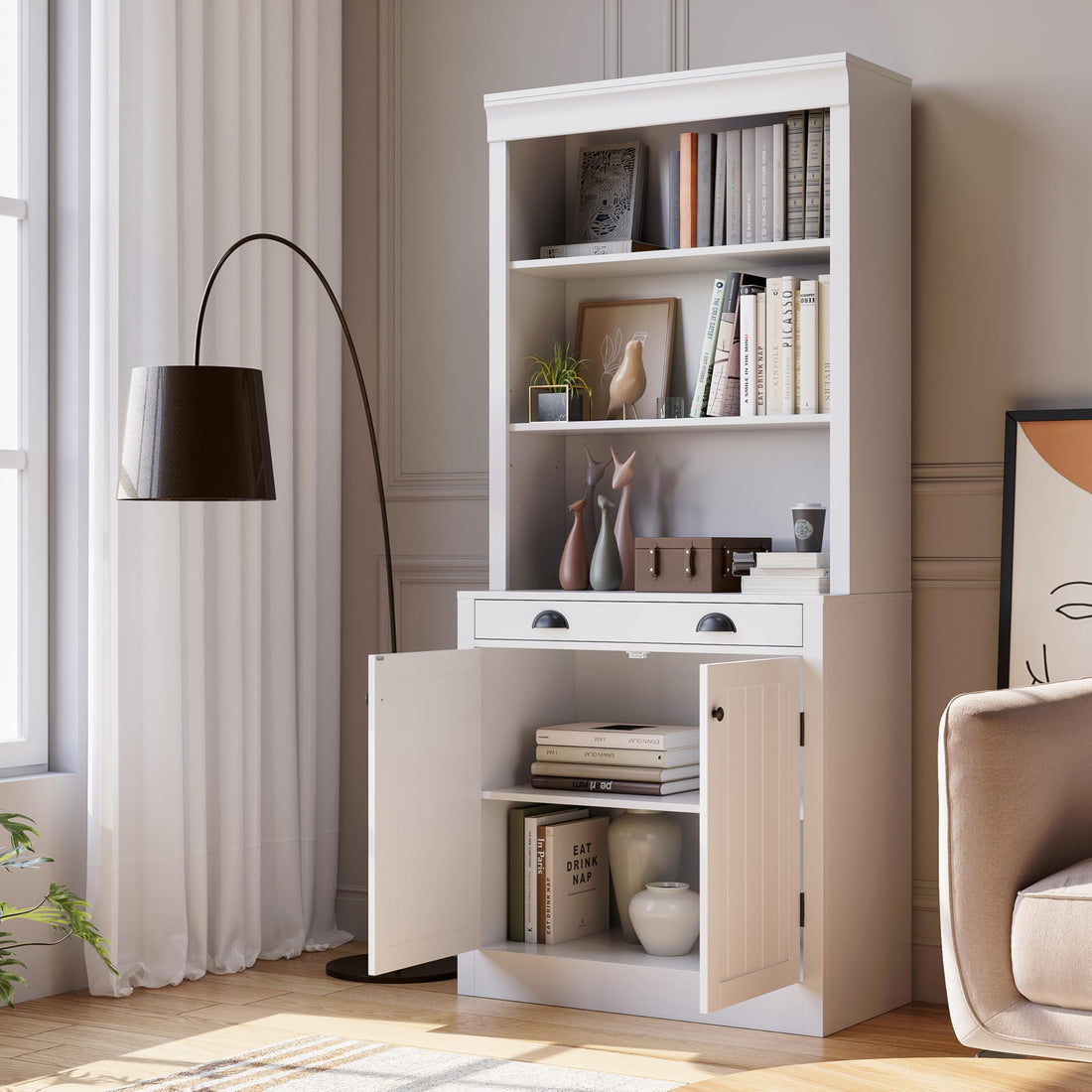 Libreria Garvee alta 71" con cassetto, 5 ripiani, ripiani regolabili, legno, ante a persiana, bianca per soggiorno e ufficio, robusta e versatile