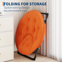 Poltrona Garvee Saucer Chair con struttura in metallo dorato, pelliccia sintetica oversize, pieghevole, comoda, arancione per camera da letto e soggiorno