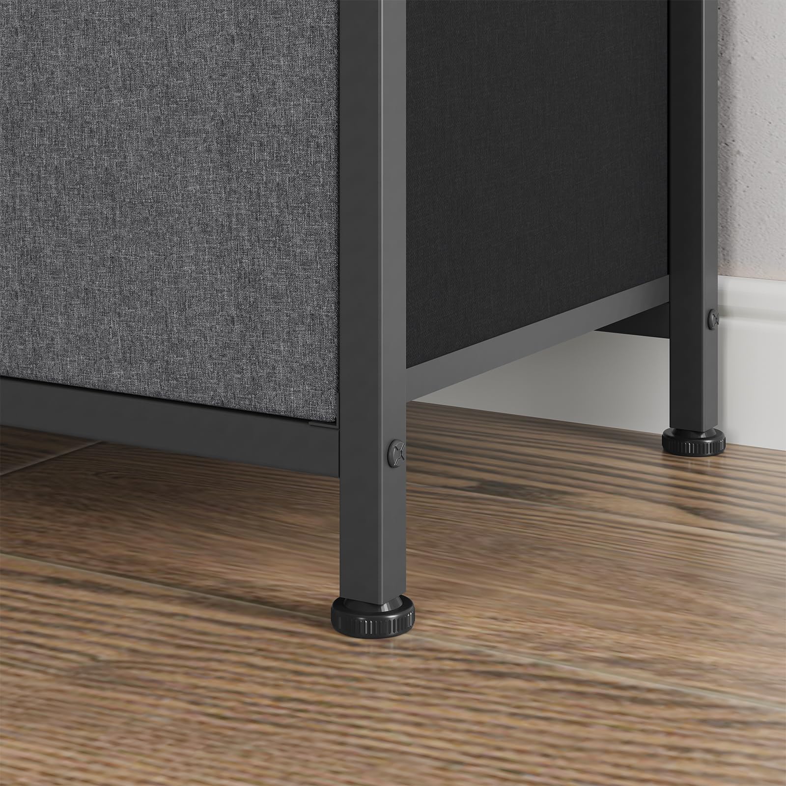Cassettiera in tessuto Garvee con 8 cassetti, porta TV con prese LED per camera da letto, soggiorno, TV da 55'' in MDF beige