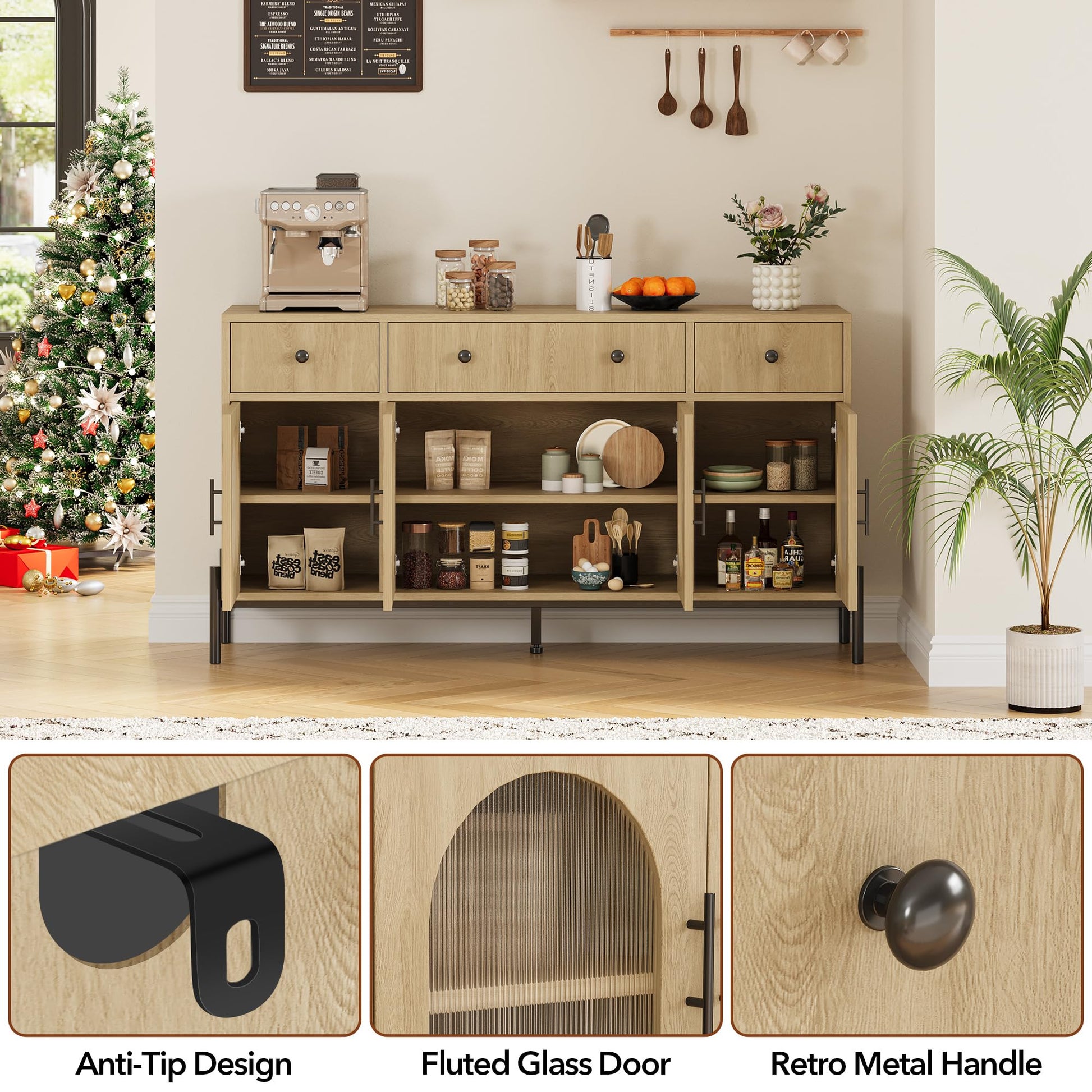 Credenza Garvee da 62 pollici con 3 cassetti e 4 ante in vetro per sala da pranzo e cucina, legno robusto, toni naturali, ripiani regolabili, dispositivo antiribaltamento