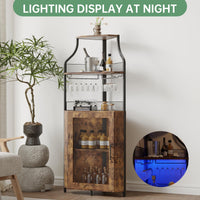 Mobile bar angolare Garvee per liquori con ripiani regolabili, 61 pollici, stile industriale, MDF e metallo, porta a rete, porta bicchieri, indipendente, cucina e soggiorno