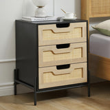 Comodino Garvee in rattan con 3 cassetti in vimini naturale, stile moderno, struttura in legno resistente, nero, camera da letto e soggiorno