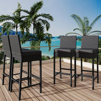 Set di 4 sgabelli da bar per esterni in vimini Garvee - Ergonomici e robusti - Struttura in rattan PE e acciaio - Per giardino e patio - 16''x17,7''x40,7'' - Nero resistente alle intemperie