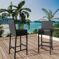 Garvee Wicker Set di 2 sgabelli da bar per esterni ergonomici e robusti in rattan PE e struttura in acciaio per balcone e giardino 16x17,7x40,7 pollici Nero
