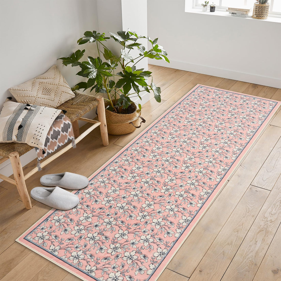 Tappeto per soggiorno Garvee 80x150cm a pelo corto, antiscivolo, per camera da letto, motivo floreale vintage, lavabile, rosa