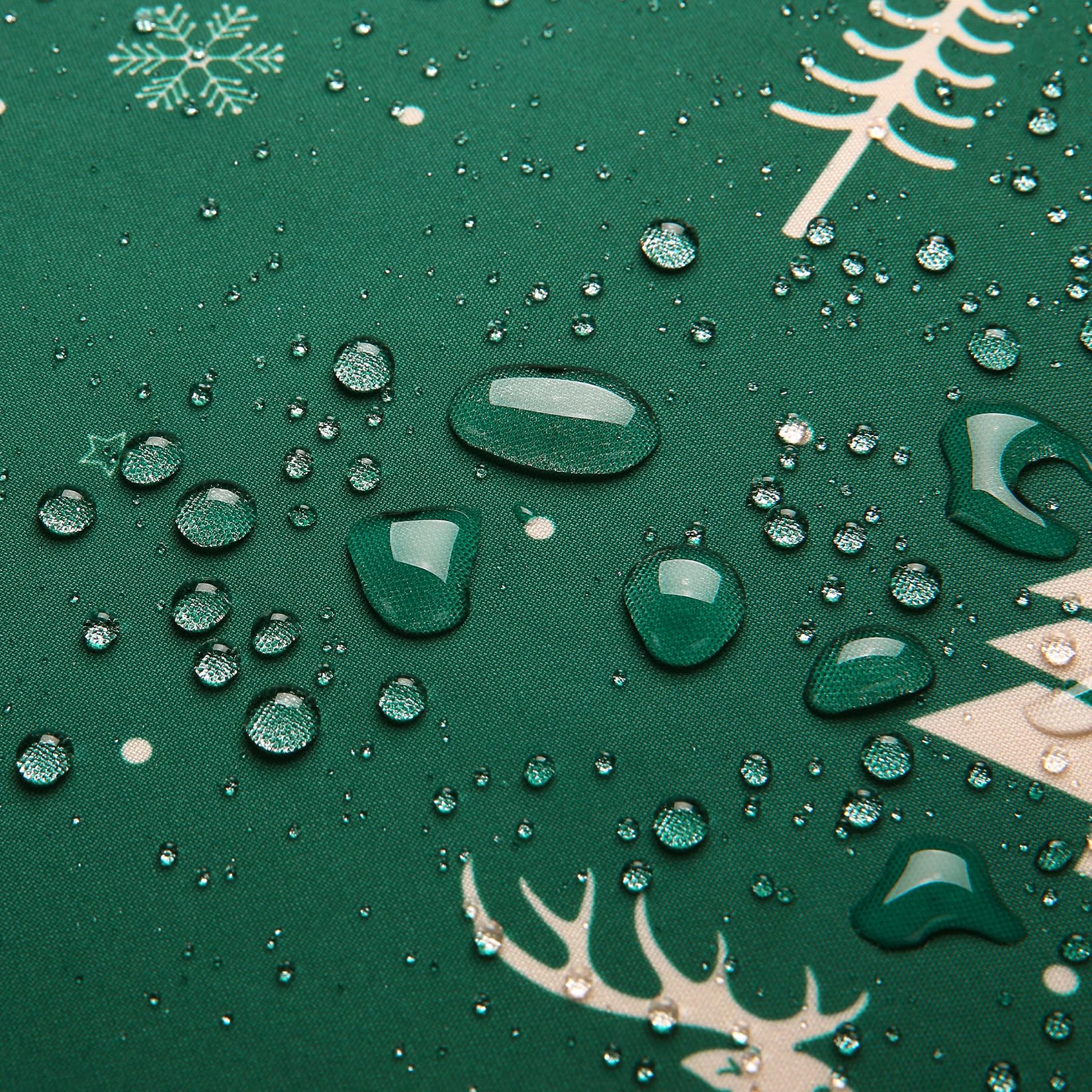 Garvee Tovaglia Natalizia Lavabile con Stampa Cervo Impermeabile Resistente Poliestere 180gsm 137x200cm Verde per Tavolo da Cucina e Feste