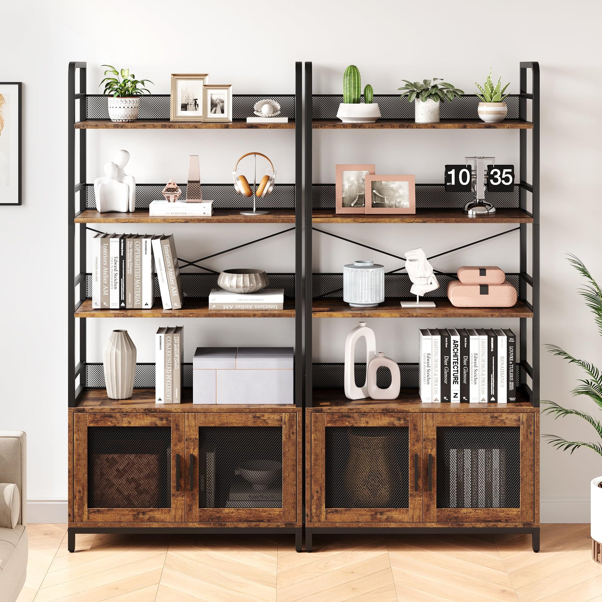 Libreria industriale Garvee con ante, 4 ripiani, struttura in metallo, legno MDF, mobiletto in rete per soggiorno e ufficio, 70,87"x31,5"x12", rustico