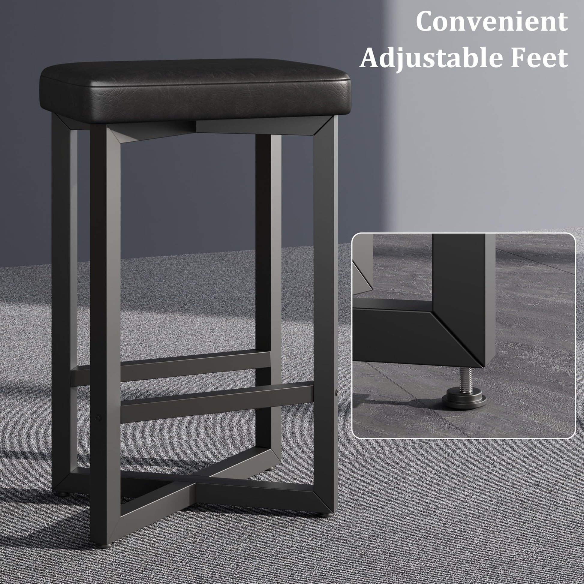 Set di 2 sgabelli da bar Garvee, 24.6" in similpelle, struttura in metallo, poggiapiedi a