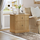 Comodino Fluted Garvee con Cassetti Rustici, Robusto, Facile da Assemblare, per Camera da Letto, Legno Naturale, Marrone - Oak