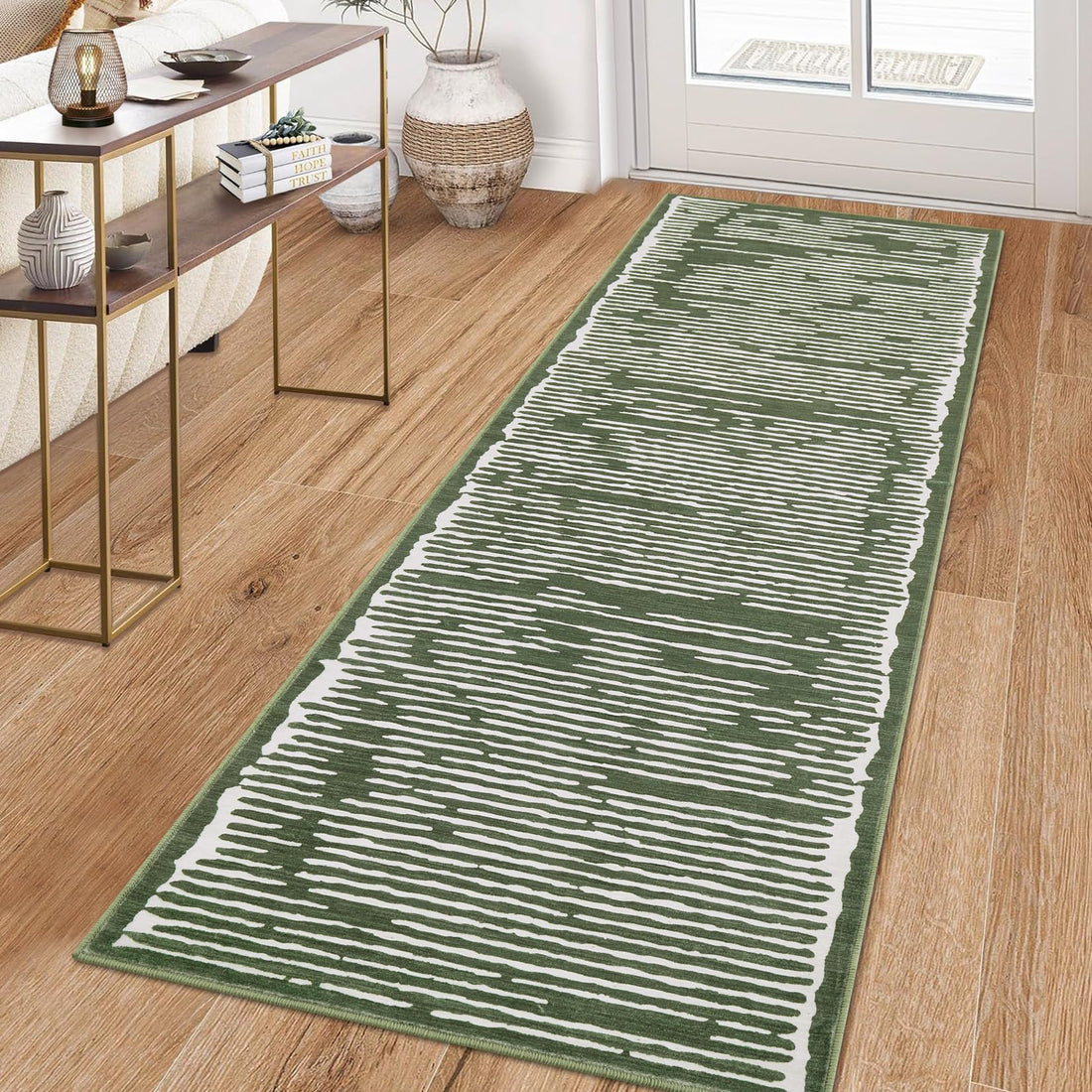 Tappeto Garvee lavabile a pelo corto 80x150 cm verde militare per soggiorno, camera da letto, sala da pranzo, cucina, corridoio