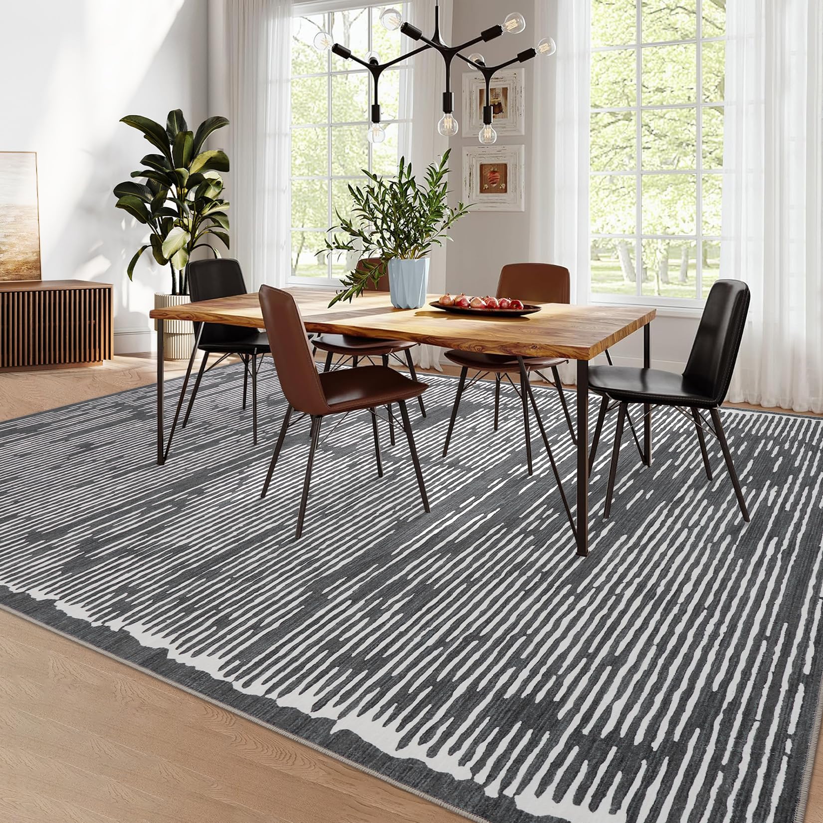 Tappeto a pelo corto Garvee 160x230cm nero per soggiorno camera da letto, soffice e morbido, antiscivolo, motivo a linee minimaliste