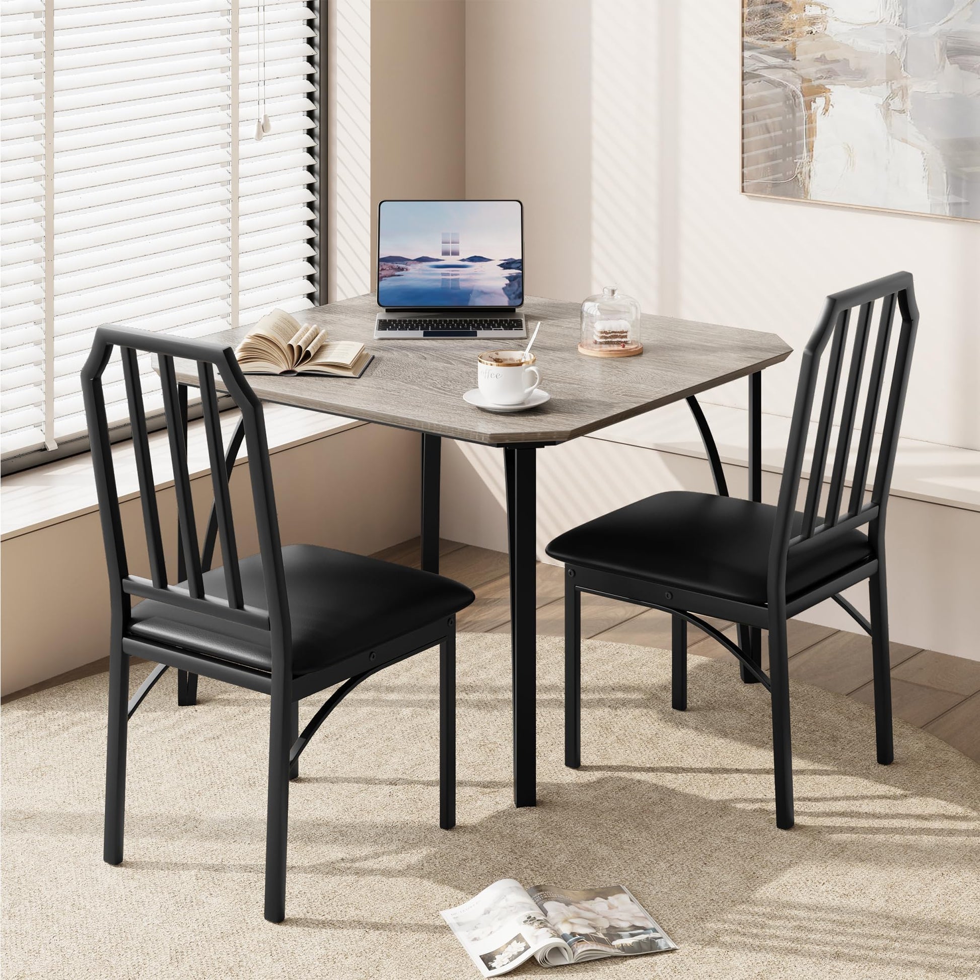 Garvee Set Tavolo Da Pranzo Per 2 Persone Con Sedie Imbottite In PU, Design Smussato, Salvaspazio, Grigio, Dimensioni Compatte