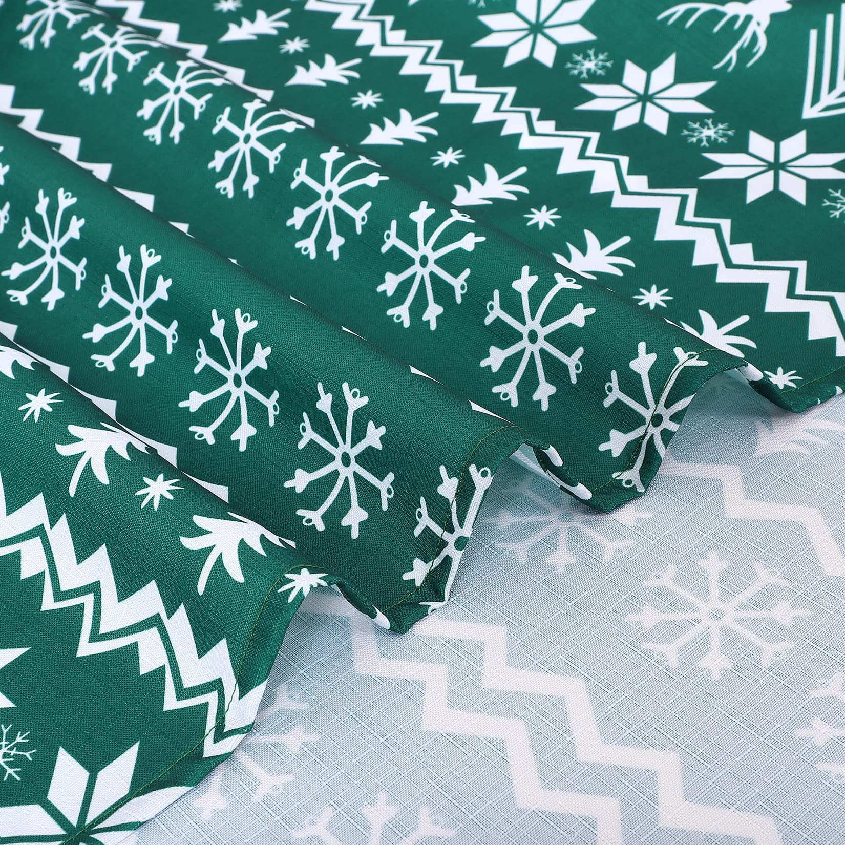 Tovaglia natalizia rotonda Garvee da 60 pollici, verde, idrorepellente, resistente alle macchie, 100% poliestere, motivo fiocchi di neve e renne, per feste di Natale e casa