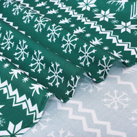 Tovaglia natalizia rotonda Garvee da 60 pollici, verde, idrorepellente, resistente alle macchie, 100% poliestere, motivo fiocchi di neve e renne, per feste di Natale e casa