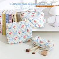 Garvee Set da 3 pezzi Borse per cosmetici trapuntate Organizzatore per trucchi da viaggio Grande capacità Leggero Versatile Materiale di alta qualità Portatile Per donne e ragazze