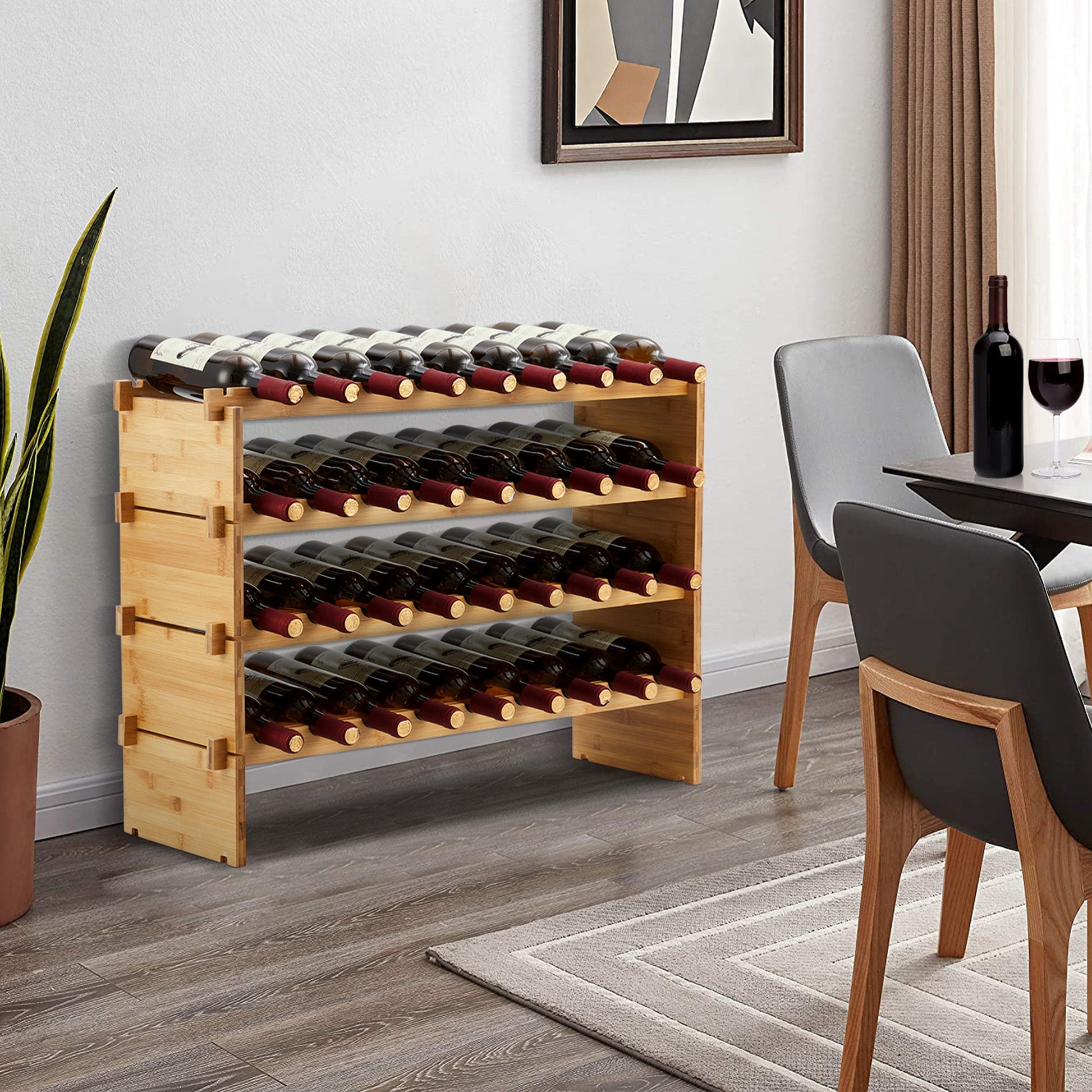 Portabottiglie Garvee da 36 bottiglie impilabile in legno massello per cucina e bar, 4 ripiani in legno naturale