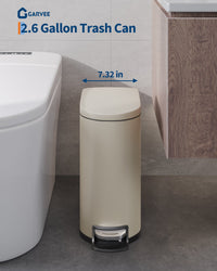 Pattumiera per bagno Garvee in metallo da 10 litri con coperchio, sottile, impermeabile, secchio interno con chiusura ammortizzata, beige sabbia, per camera da letto e bagno