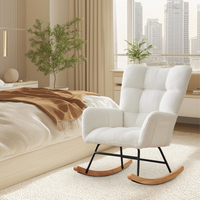 Sedia a dondolo per cameretta dei bambini Garvee con tessuto Teddy, ergonomica, stabile, struttura in ferro, gambe in legno, beige, per soggiorno e camera da letto