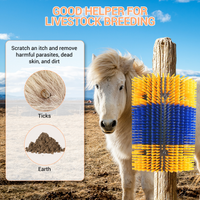 Spazzola per graffiare animali Garvee 2 pezzi per bovini, cavalli, capre - setole in nylon, montaggio flessibile, estensibile, fattoria e pascolo, versatile