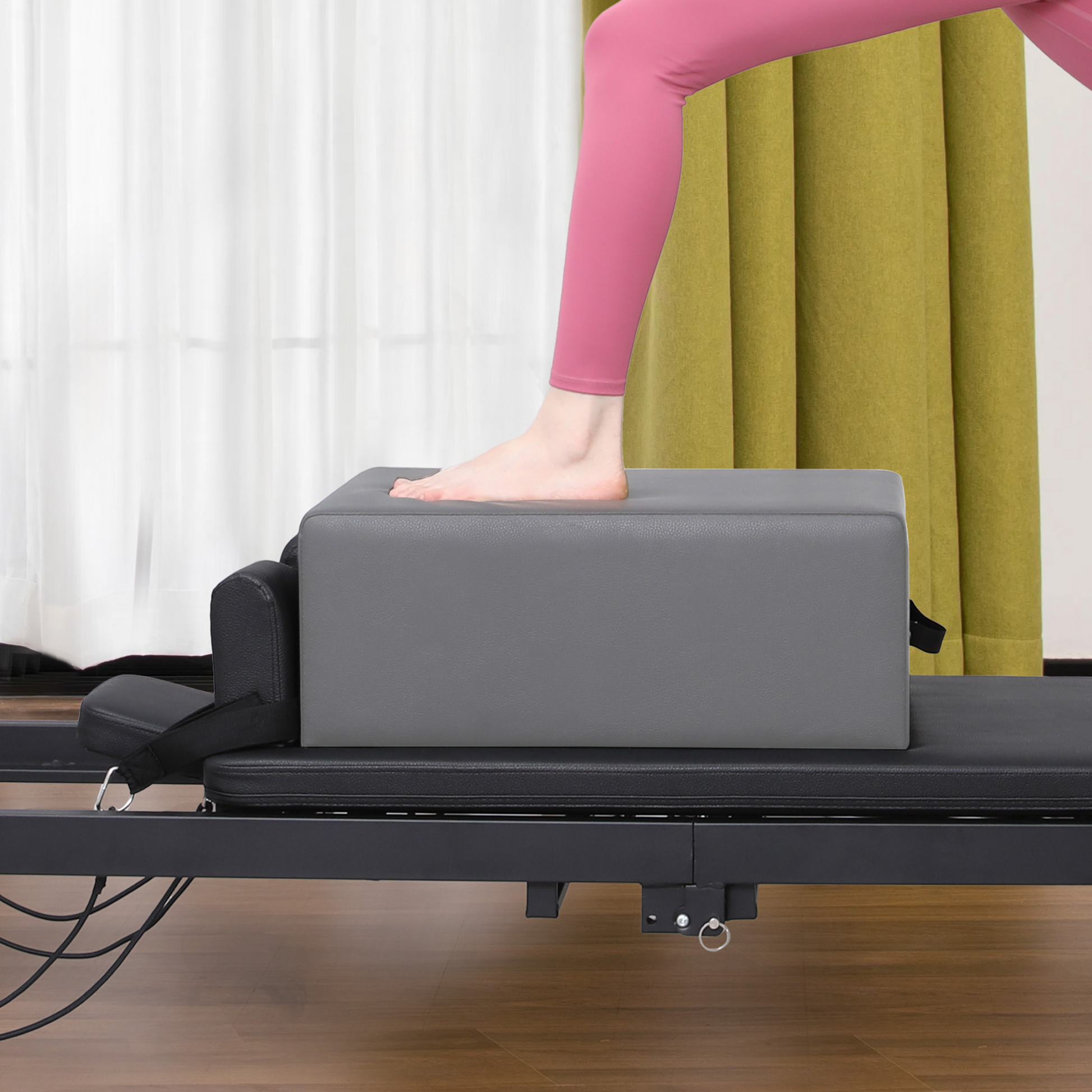Garvee Pilates Reformer Seat Box, pieghevole, antiscivolo, per casa e studio, 24,4" x 16,9" x 9", nero/grigio
