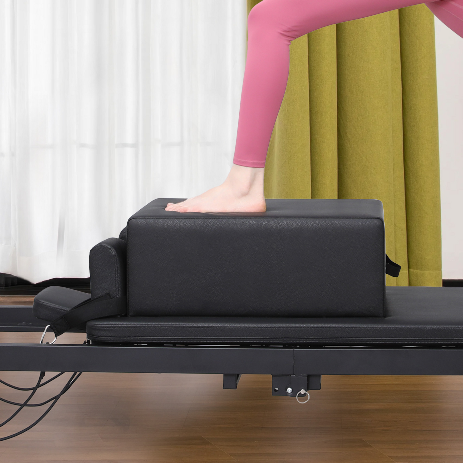 Garvee Pilates Seat Box per Reformer, pieghevole e antiscivolo, robusto, nero, per home studio e yoga, portatile, 24,4x16,9x9 pollici